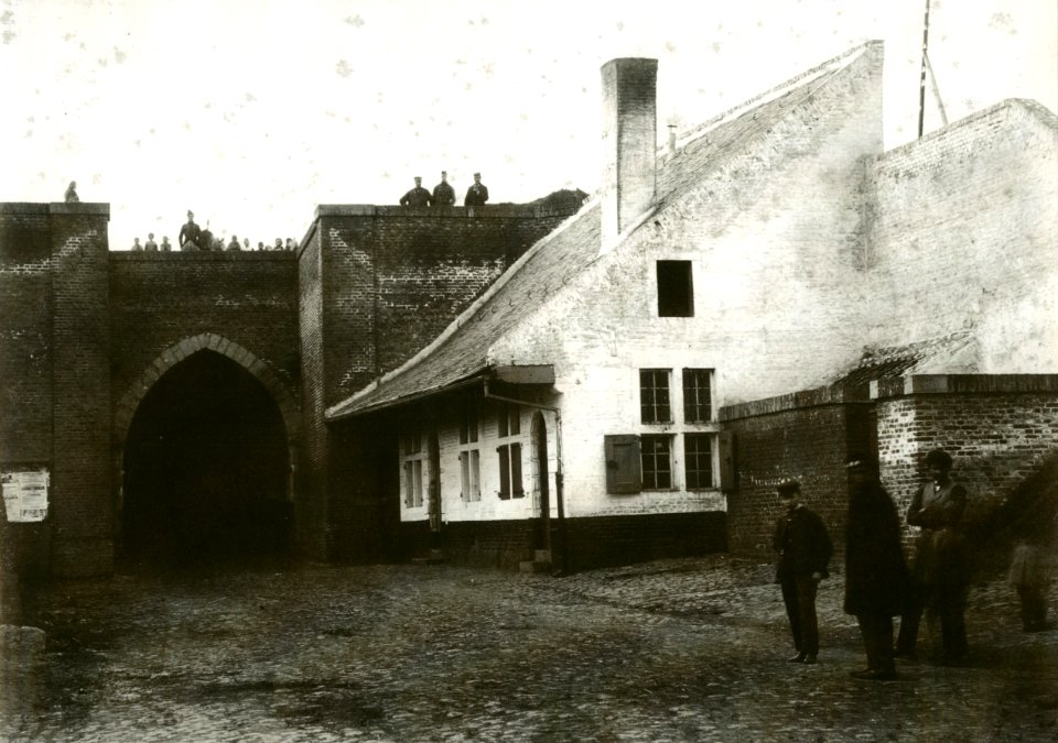 Maastricht, sloop vestingwerken, Brusselsepoort2