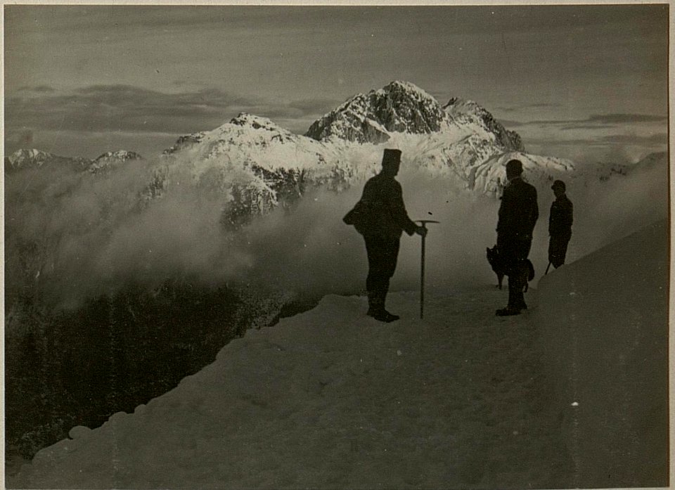 Madritschen + 1914, Blick gegen Nassfeld und Gartnerkofel. (BildID 15471366)