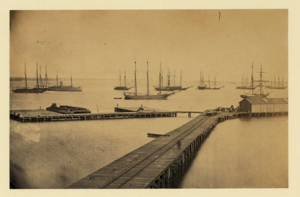 Magazine wharf, City Point; January 1865 LCCN2006681141
