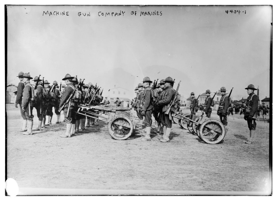 Machine Gun company of Marines LCCN2014705879