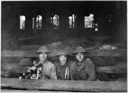 Machine gun set up in railroad shop. Company A, Ninth Machine Gun Battalion. Chteau Thierry, France., 06-07-1918 - NARA - 530730