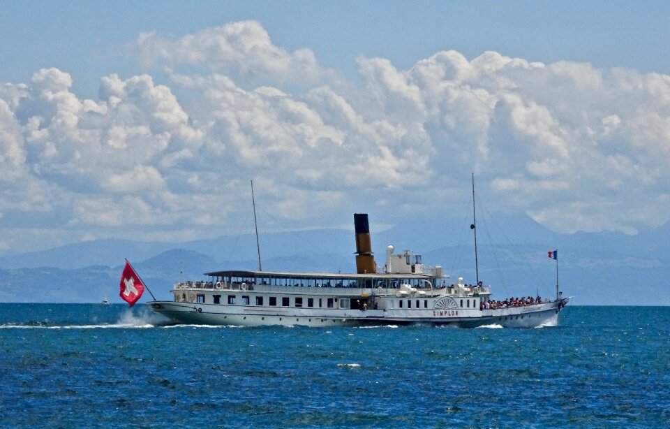 Travel ship boat