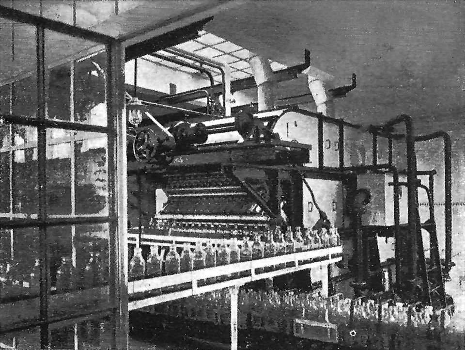 Magdeburg Voll automatische Flaschen-Reinigungs-, Füll- und Verschluß-Maschine, Abt Reinigung