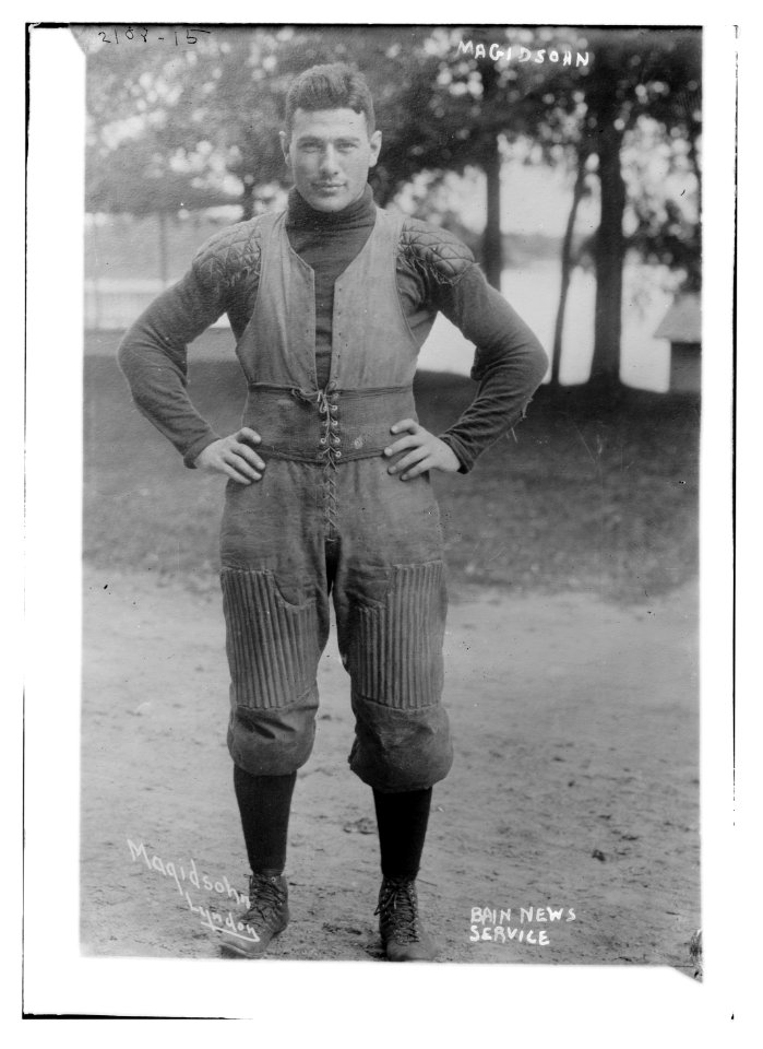 Magidsohn, Football LCCN2014688783