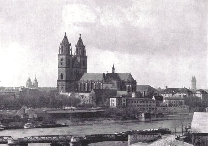 Magdeburg Blick über die Elbe zum Magdeburger Dom