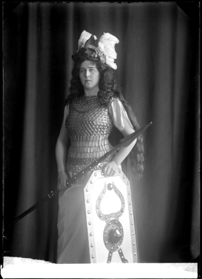 Magna Lykseth in Valkyrian at Kungliga Operan 1902 - SMV - GL157