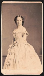 Maggie Mitchell, actress and friend of John Wilkes Booth) - Charles D. Fredricks & Co., Specialité, 587 Broadway, New York LCCN2016646123