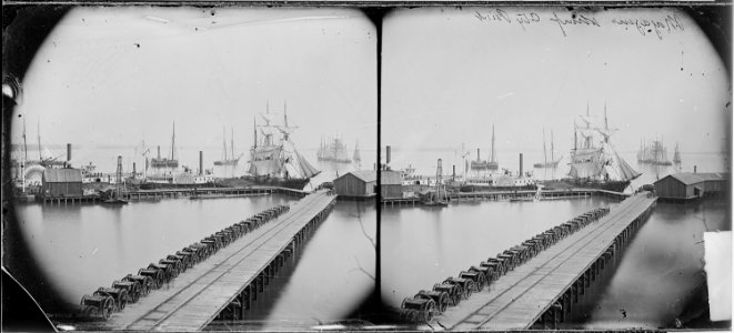 Magazine Wharf, City Point, Va - NARA - 529611