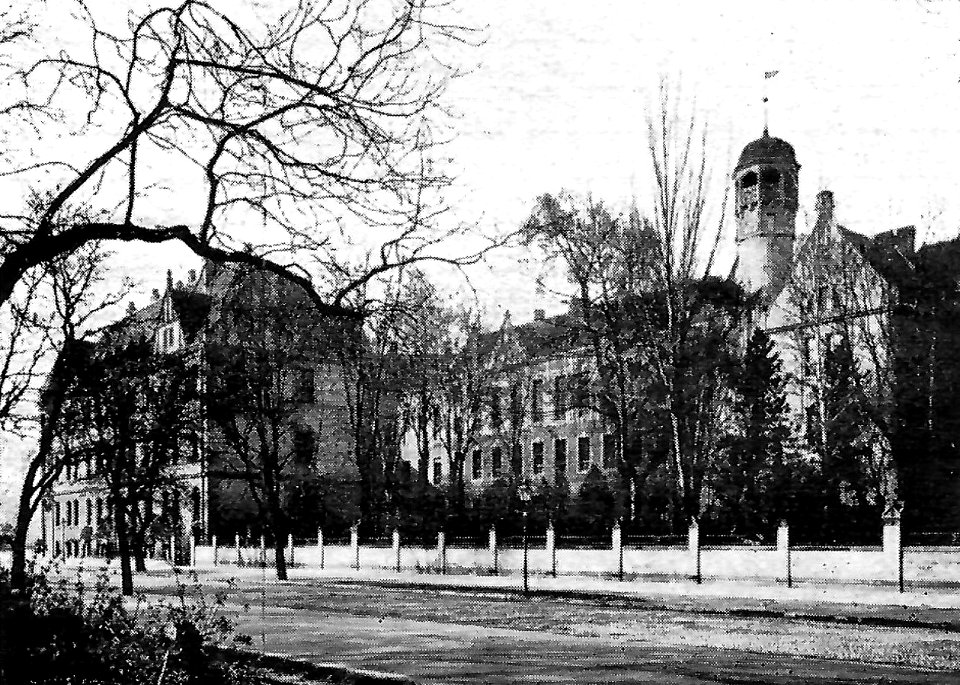 Magdeburg Seitenansicht