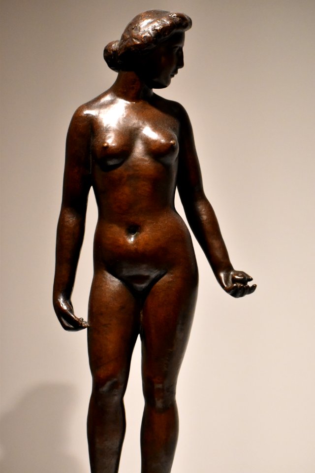 Maillol - Eve à la pomme 01