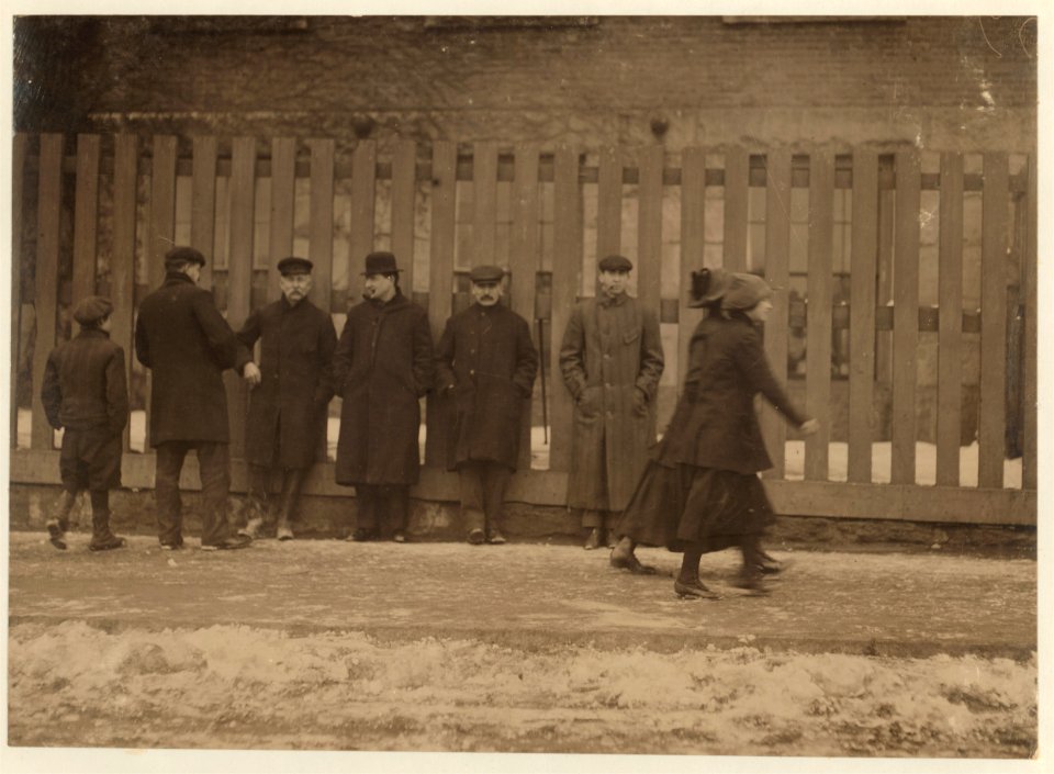 Main Entrance Wamsutta Mills. Young workers also indolescent (i.e., adolescent) and young girls running the gauntlet of vile-speaking men and boys. The remarks are sometimes beyond belief. ) LOC nclc.02488