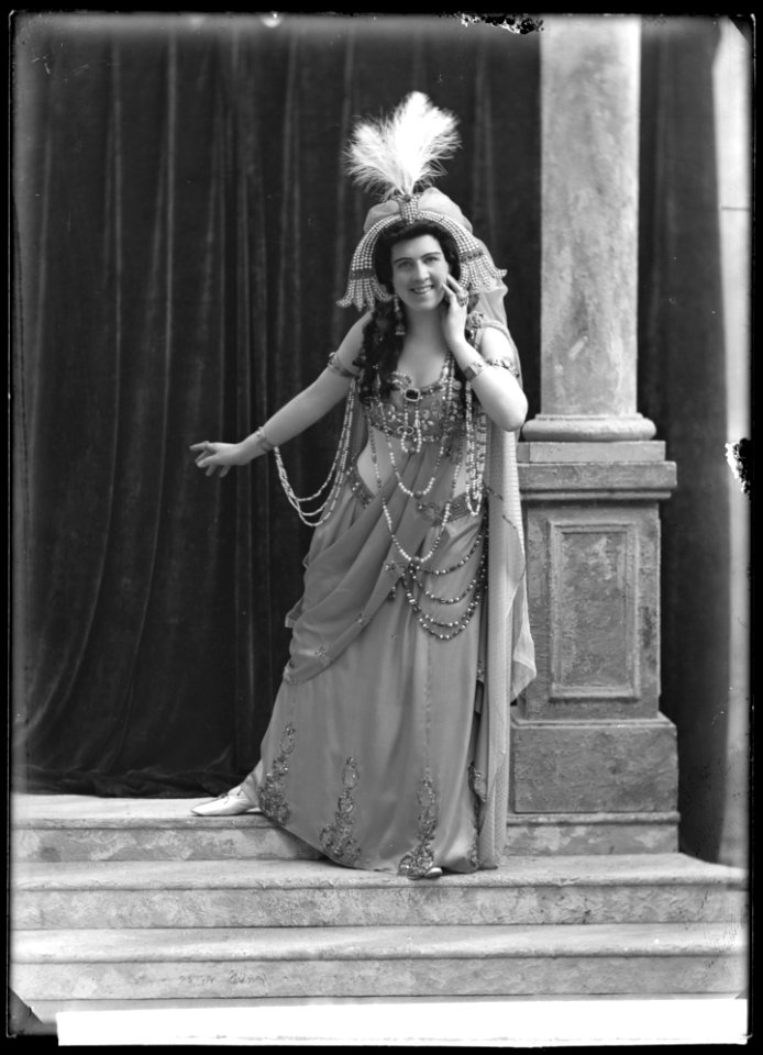 Magna Lykseth in Izeyl at Kungliga Operan 1910 - SMV - GL165