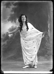 Magna Lykseth in Izeyl at Kungliga Operan 1910 - SMV - NL082