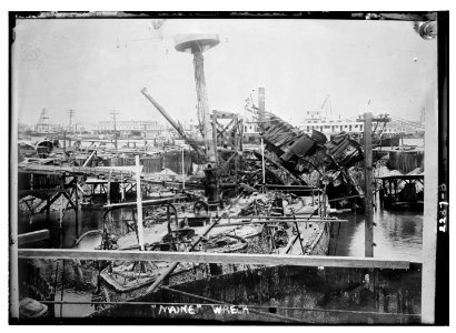 Maine wreckage LCCN2014689692