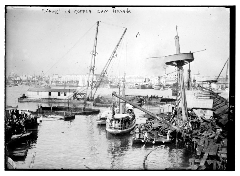 Maine in Coffer Dam - Havana LCCN2014689693