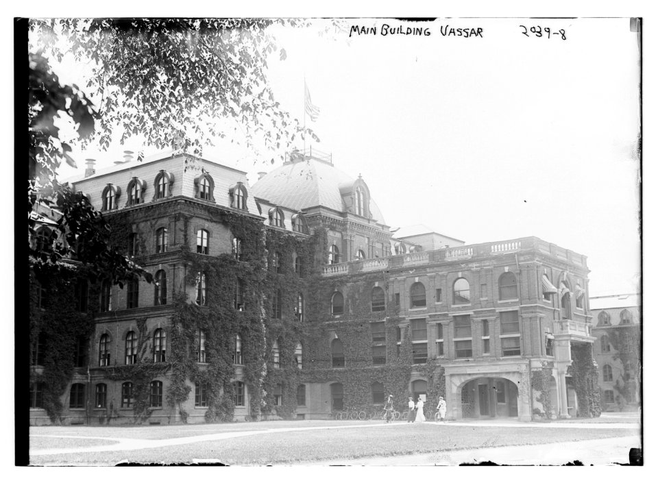 Main Building Vassar LCCN2014696635