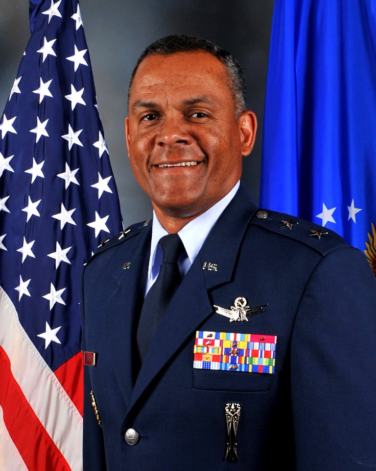 Maj Gen Everett H. Thomas (2)