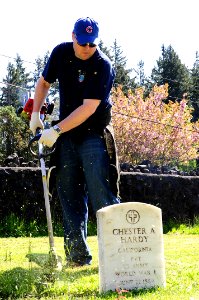 Maintaining Washington State Veterans Home Cemetery 120511-N-AV746-263