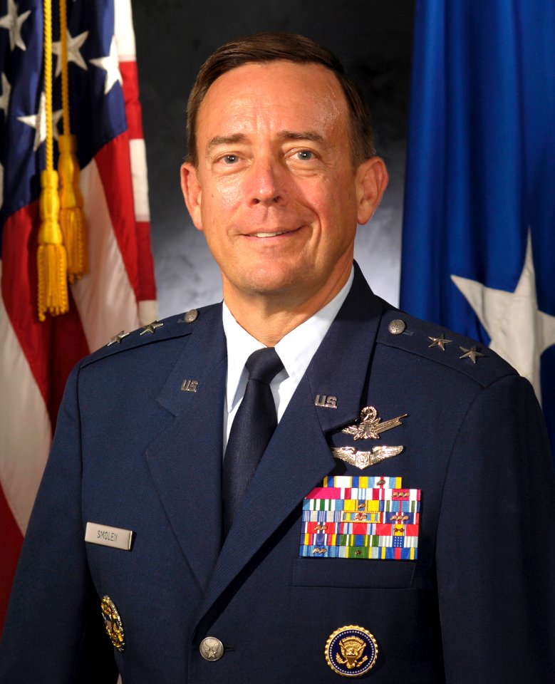 Maj Gen Robert L. Smolen