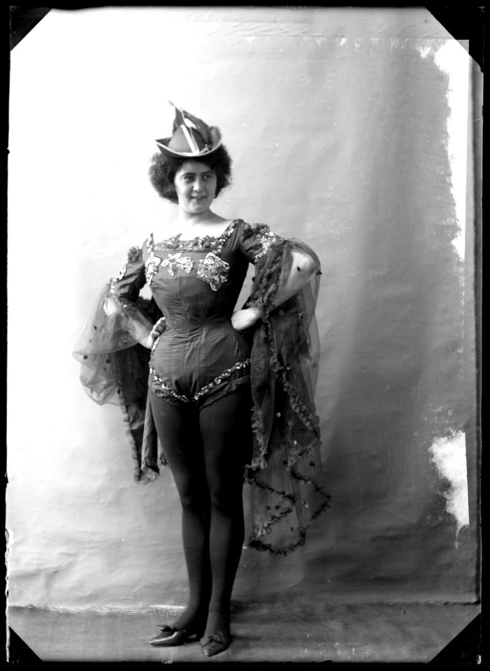 Maja Johansson in Stockholmsluft at Södra teatern 1905 - SMV - GJ031