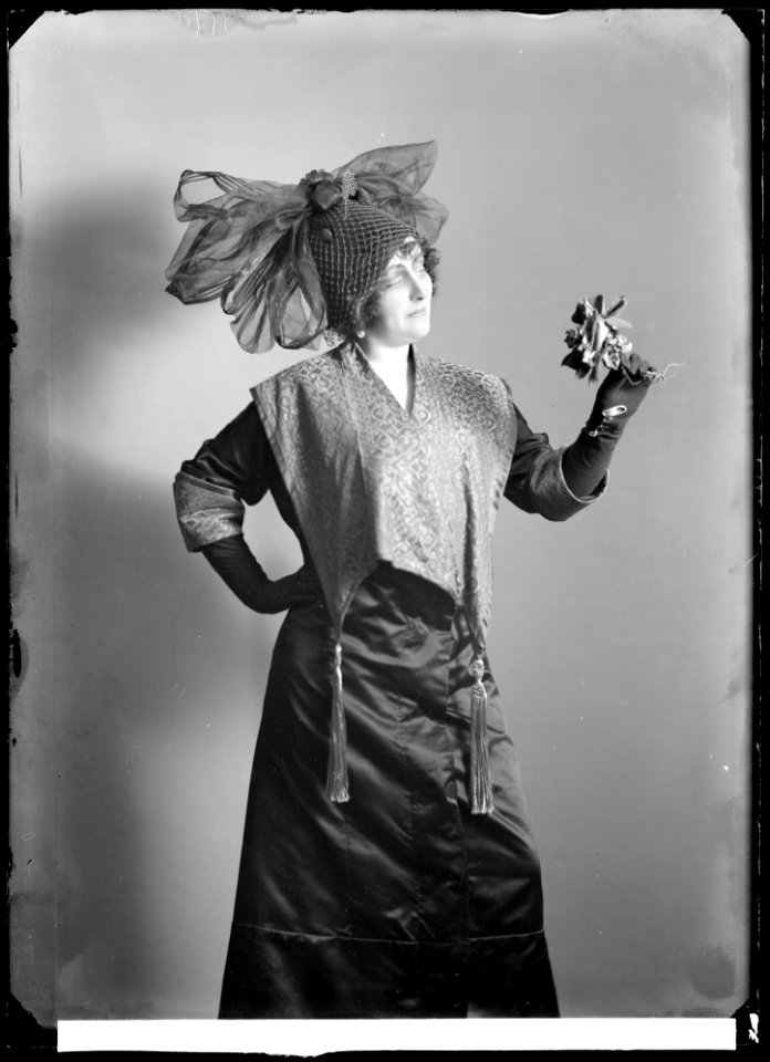 Maja Arehn in Den starkaste at Svenska teatern 1911 - SMV - NA046