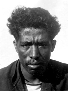 Majunga, n.v. Madagaskar. En face- och profilbilder av hova-man från Tauanarivo. Mahajanga - SMVK - 001720
