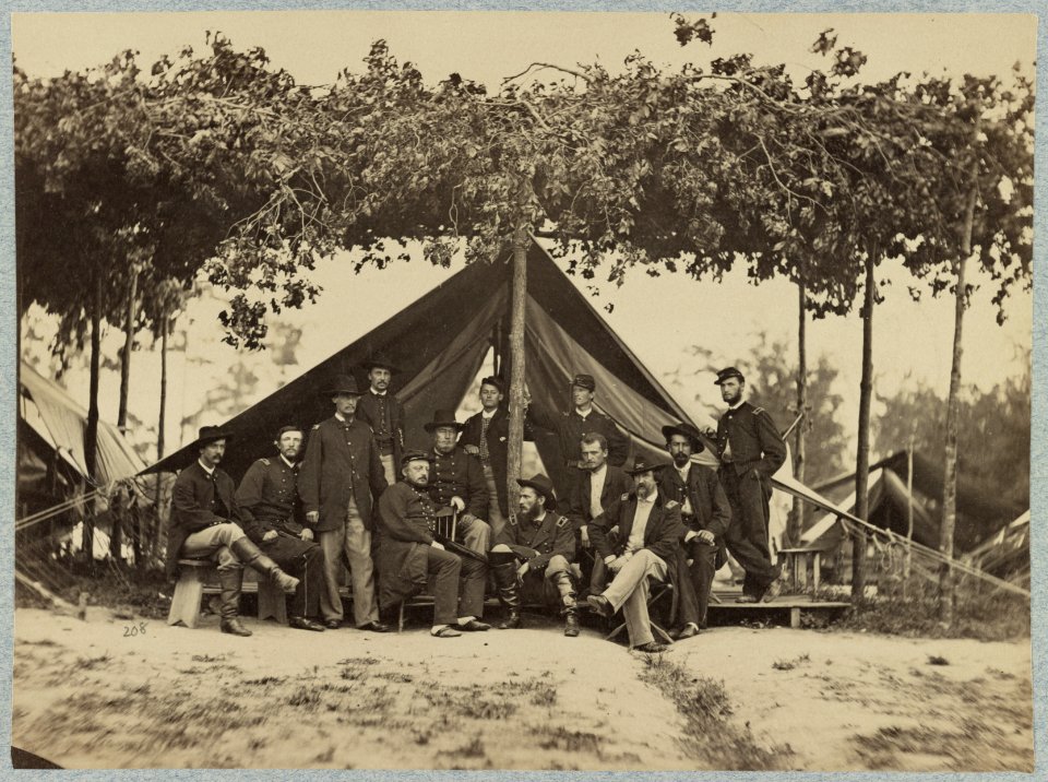 Major General B. F. Butler and staff LCCN2013647578