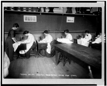 Making dollar dresses, Washington Irving High School LCCN91793723