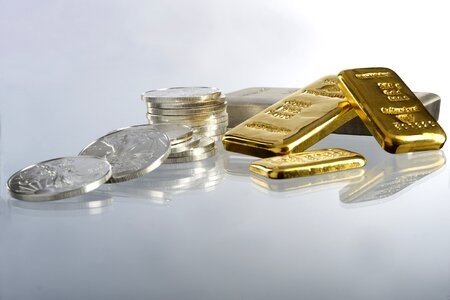 Gold money scholarship