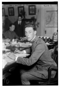 Maj. Walter D. Rogers LCCN2014705419