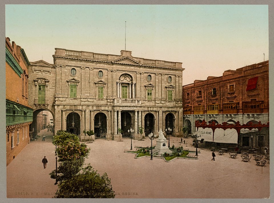Malta. Biblioteca e Caffé della Regina LOC ppmsca.52656