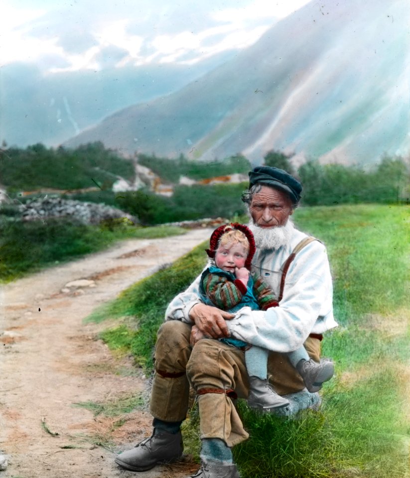 Man and child (Fylkesarkivet i Sogn og Fjordane)