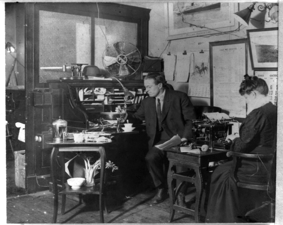 Man and woman in an unidentified office LCCN2004677377