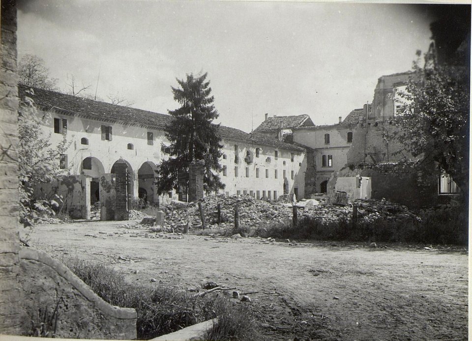 Mandre italienische Kaserne. (BildID 15668754)