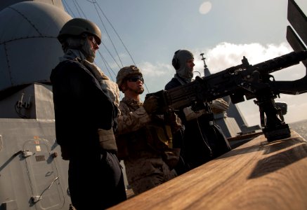 Manning the Gun (32968696844)