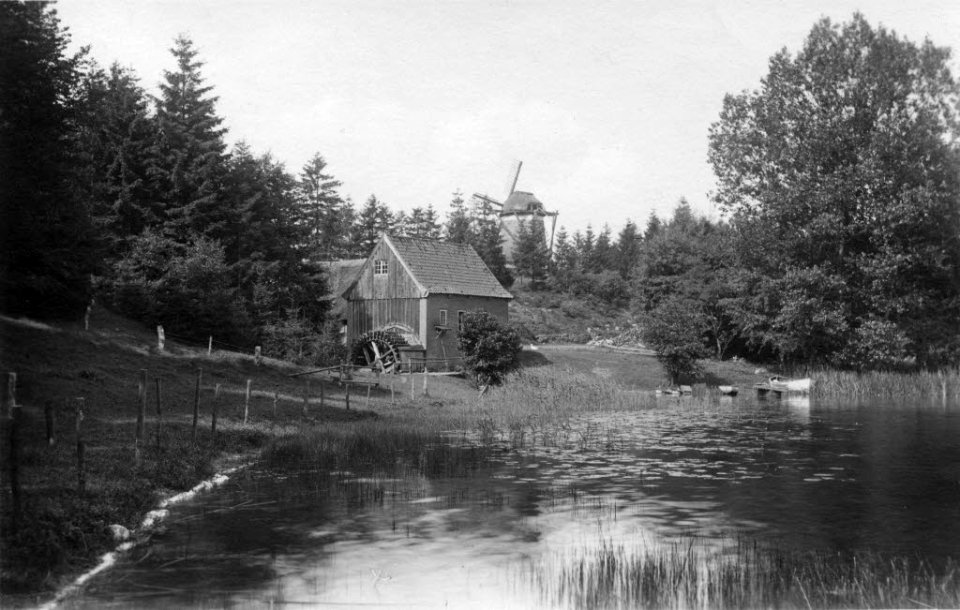 Manhagener Wassermühle am Pohlsee bei Langwedel (Kiel 54.312)