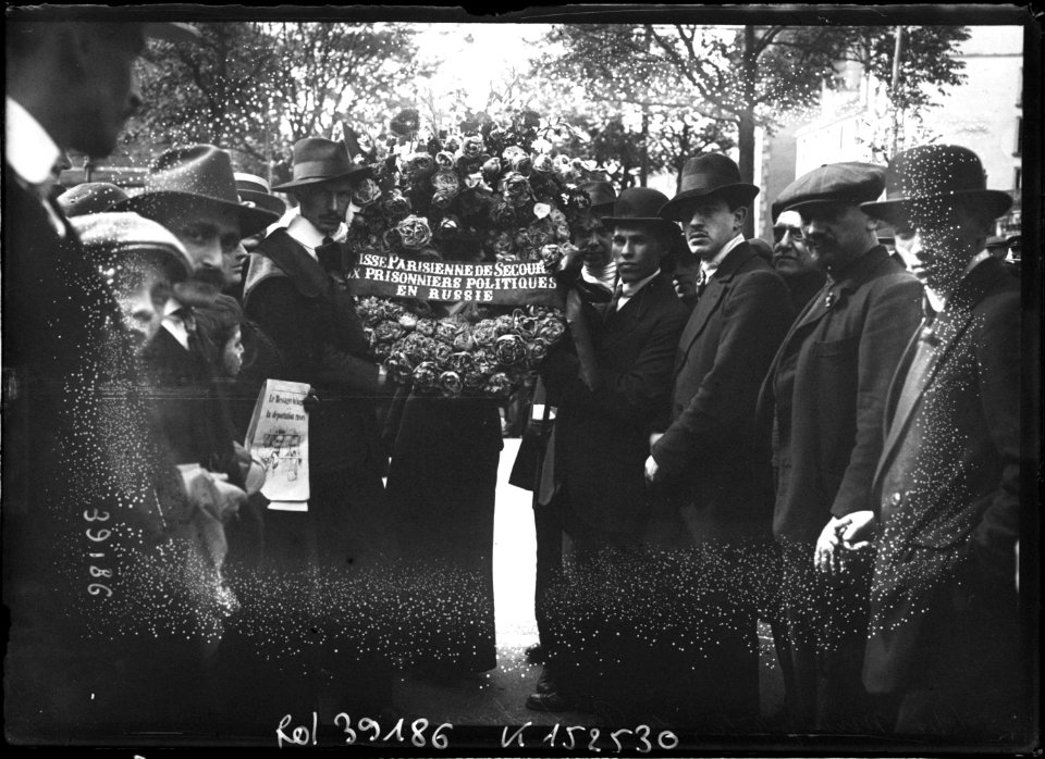 Manifestation du Père Lachaise (Btv1b69298051 f1)