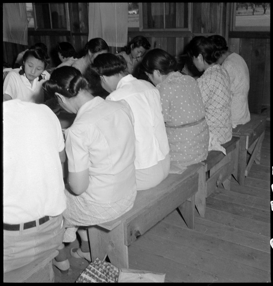 Manzanar Relocation Center, Manzanar, California. Part of a class under the Adult Education Program . . . - NARA - 538090