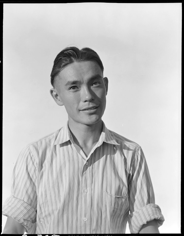 Manzanar Relocation Center, Manzanar, California. Togo Tanaka, active participant in the government . . . - NARA - 538002