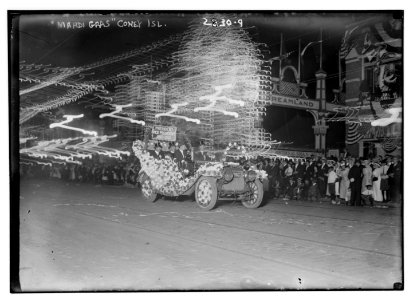 Mardi Gras-Coney Isl. LCCN2014694270