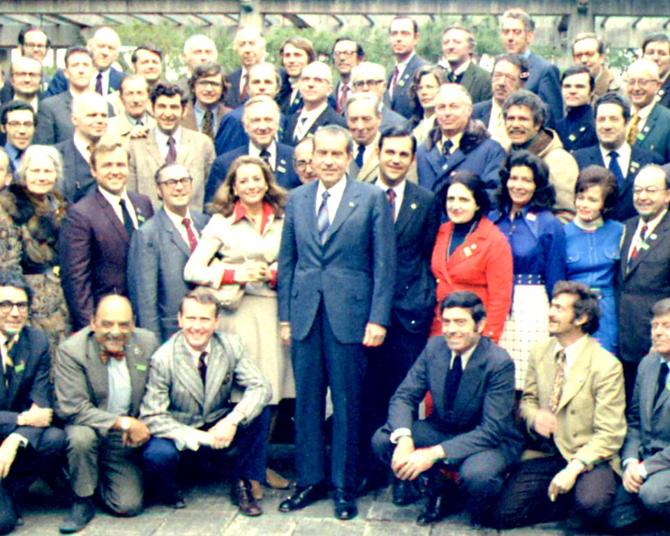 Many journalists pose with President Nixon on 28 February 1972, including Helen Thomas, Barbara Walters, Dan Rather, and Walter Cronkite, from- President Nixon and members of the press in Shanghai - NARA - 194428 (cropped)