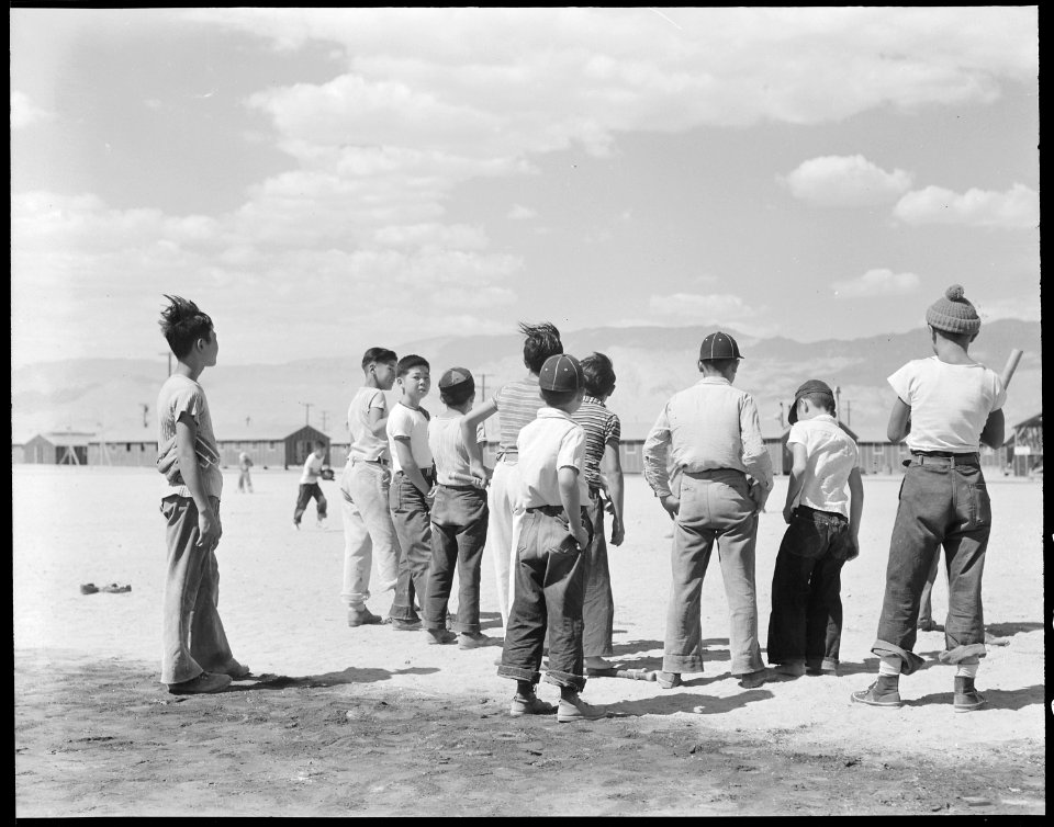 Manzanar Relocation Center, Manzanar, California. Baseball is the most popular recreation at this W . . . - NARA - 538065