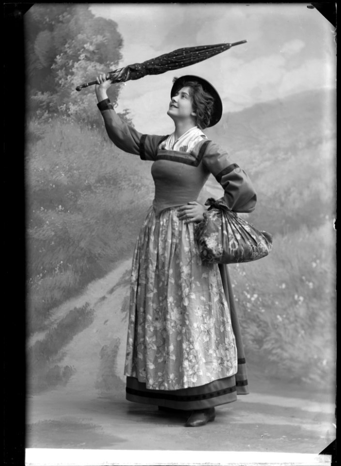 Margit Torsell in Samvetets mask at Dramatiska teatern 1908 - SMV - NT043