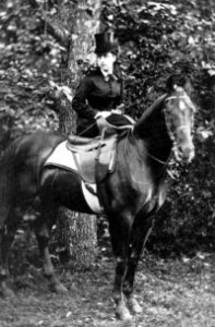 Maria Demidova (Mescherskaja) at horseback