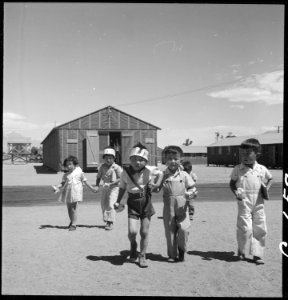 Manzanar Relocation Center, Manzanar, California. Pre-school children on the way to their barrack h . . . - NARA - 537955