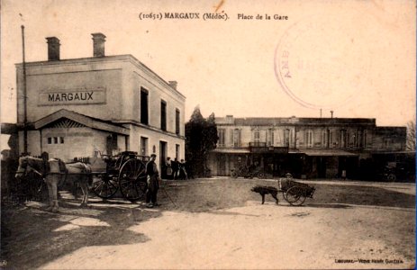 Margaux - Place de la Gare
