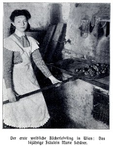 Marie Schürer der erste weibliche Bäckerlehrling in Wien c. 1911