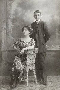 Maria Abamelik-Lazareva with her niece Paul of Yugoslavia (1908-9)