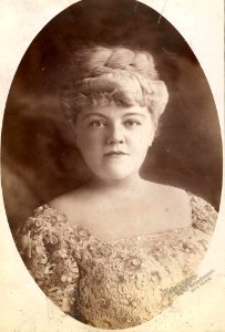 Marie Cahill, stage actress (SAYRE 21603)