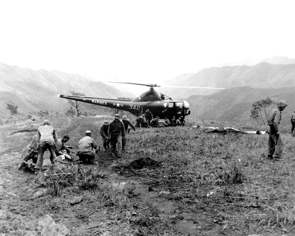 Marine HO3S evacuates wounded in Korea 1951